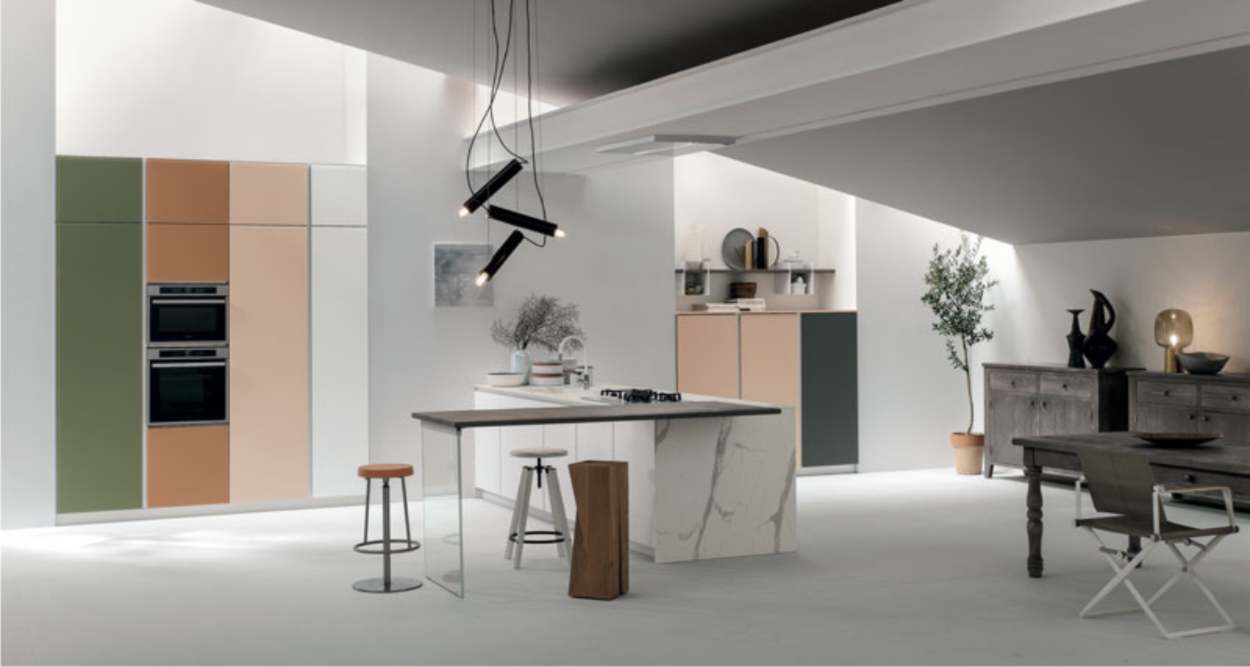 Cucine con penisola 7 mobili in legno e cucina laccata