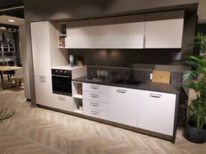 Scopri di più sull'articolo Cucina Stosa lineare da 330 cm in sconto